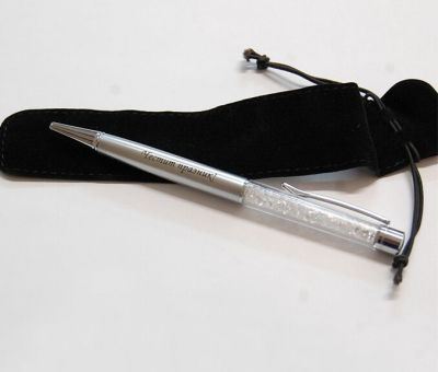 Химикалка с кристали и надпис