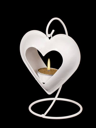 Свещник сърце